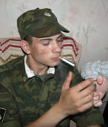Russian solldier 5b669a100a58c.jpg