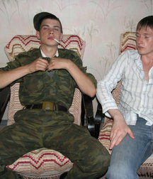 Russian solldier 5b669a13d1b3f.jpg