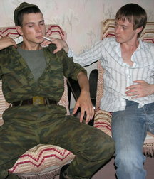 Russian solldier 5b669a1526557.jpg