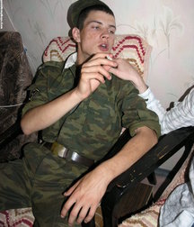 Russian solldier 5b669a18ded6b.jpg