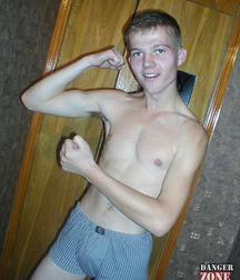 Russian naval cadet Senya 5b669cd11c294.jpg