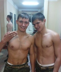 Real russian soldiers 5b6700ff80a35.jpg