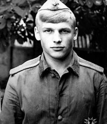 vintage. Soviet soldiers 5b673bd2c79f0.jpg