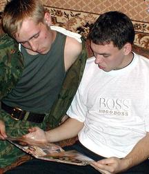 Russian solldier and gay 5b69327da230f.jpg