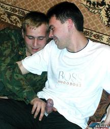 Russian solldier and gay 5b6932919db50.jpg