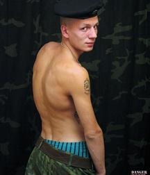 Real russian soldier 5b69352daf0cb.jpg