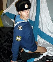 Russian solldiers. Sperm. 5b696f04f30f3.jpg