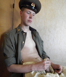 Russian soldier Oleg 5b699fc8613fb.jpg