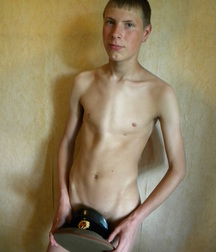 Russian sergeant Misha 5b69a1ba16bd6.jpg