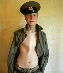 Real russian soldier Sanyok 5b69c3676389b.jpg