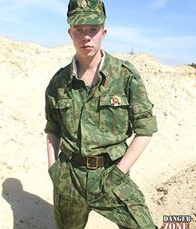 Russian soldier Ginger 5b69ef3716fe3.jpg