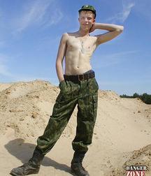Russian soldier Ginger 5b69ef40aab75.jpg