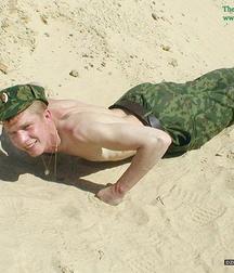 Russian soldier Ginger 5b69ef4a1f2a8.jpg