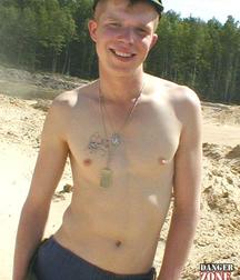 Russian soldier Ginger 5b69ef4ec6e4c.jpg