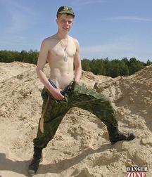 Russian soldier Ginger 5b69ef5135c8e.jpg