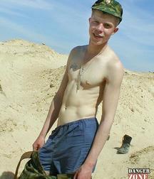 Russian soldier Ginger 5b69ef5a15542.jpg
