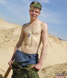 Russian soldier Ginger 5b69ef5b1f3c2.jpg