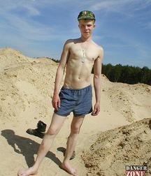Russian soldier Ginger 5b69ef62e5d26.jpg