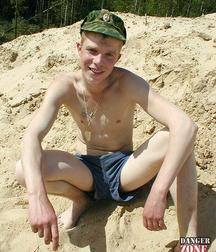 Russian soldier Ginger 5b69ef6d948fd.jpg
