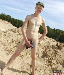 Russian soldier Ginger 5b69ef97097fb.jpg