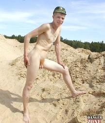 Russian soldier Ginger 5b69efae87eaf.jpg