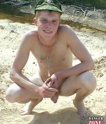Russian soldier Ginger 5b69efb36d461.jpg