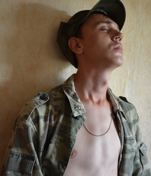 Real russian soldier recruit Serezha 5b69fdcdbe817.jpg