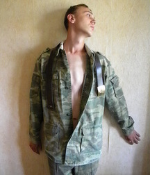 Real russian soldier recruit Serezha. first photo shoot 5b6a720746d8b.jpg