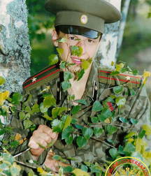 officer and soldier 5b6aa2c4eb274.jpg
