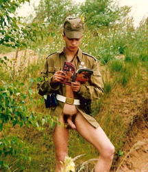 Russian cadets 5b6aa6ddb1240.jpg