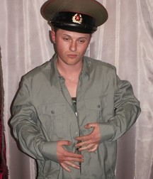 the boys wear a uniform 5b6abaeb8b441.jpg