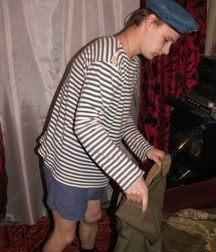 the boys wear a uniform 5b6abaefdd879.jpg