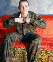 Soldiers visiting 5b6abcb331676.jpg