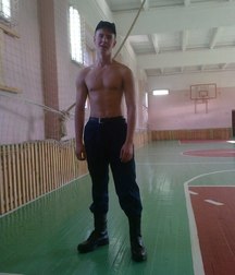 Boys in uniform 5b6bc41edd6f2.jpg