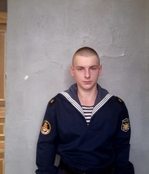 Boys in uniform 5b6bc42992129.jpg