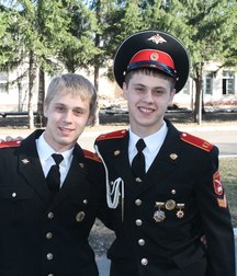 Boys in uniform 5b6bc4344791a.jpg