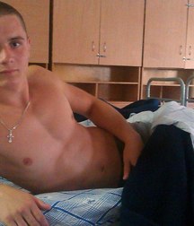 Boys in uniform 5b6bc46613078.jpg