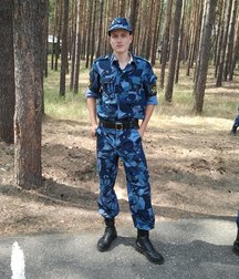 Boys in uniform 5b6bc47ce956c.jpg