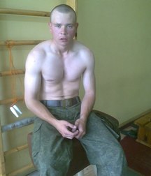 Boys in uniform 5b6bc4abb3242.jpg