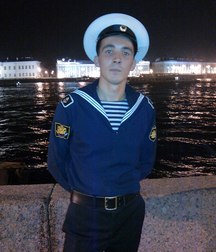 Boys in uniform 5b6bc4b14e7ec.jpg