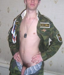 Real russian soldier Lyosha 5b6bd30422df0.jpg