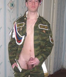 Real russian soldier Lyosha 5b6bd5014d878.jpg