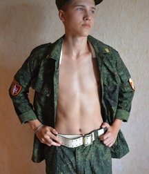 Russian cadet Sasha 5b72a7d65b396.jpg