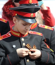 Russian cadets 5b7528530a6bc.jpg