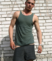 Real russian soldier 5b752e3fa8fc1.jpg