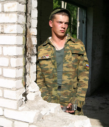 Real russian soldier 5b75317cbc24c.jpg