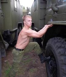 from Russia with love 5b7ab382826e2.jpg