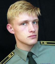 Russian guy. 5b7bc6e269eec.jpg