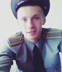 Russian guy. 5b7bc6f0beacf.jpg