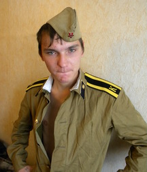Russian guy. 5b7bc6f829c62.jpg